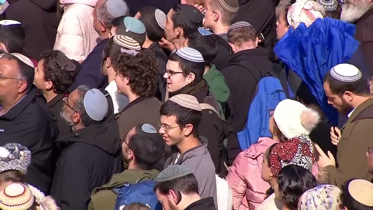 לשידור חי הלוויית הרב חיים דרוקמן זצ