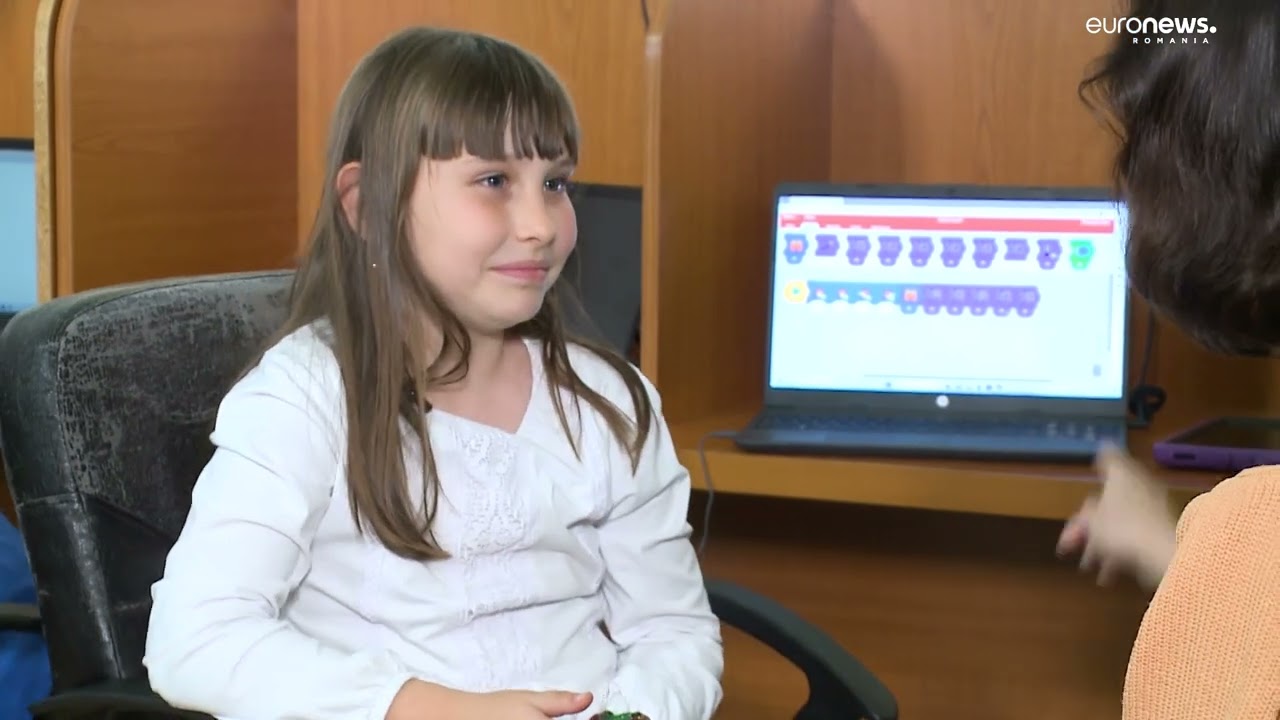 Robotică, de la clasa a II-a. La o școală din mediul rural se predă cu cele mai noi tehnologii