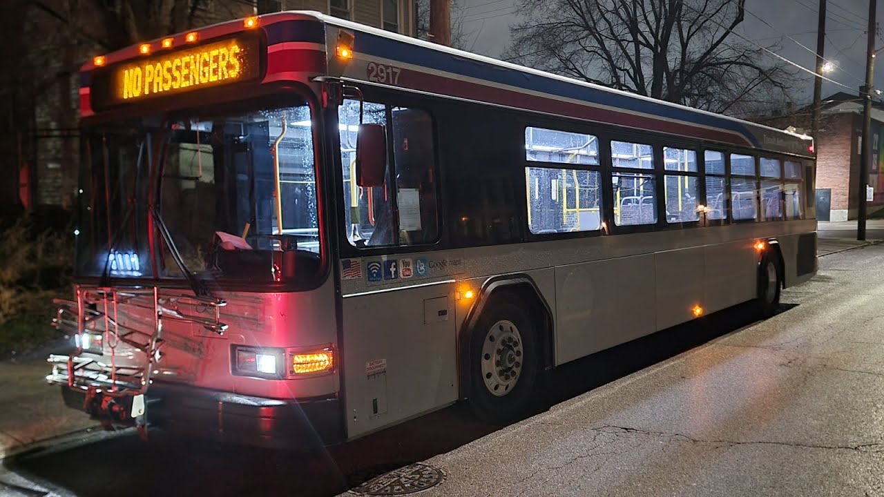 2009 Gillig Low Floor Unit #2917 