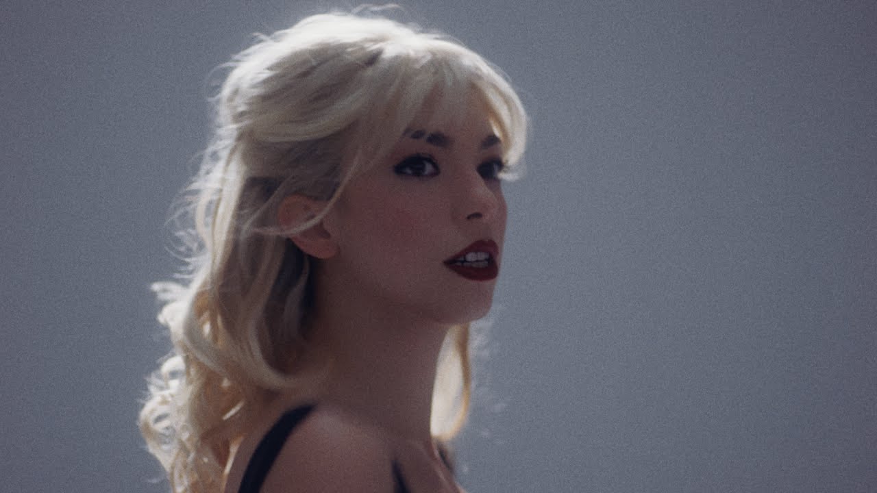 Roxane - Have To Let You Go (Official Music Video)