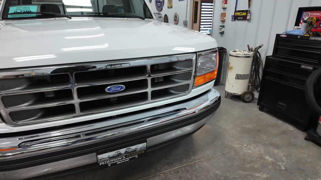 FOR SALE 1993 FORD F150 XLT 2WD, 5.0 V8, Auto & 24,460 DOCUMENTED ORIGINAL MILES CALL#605.213.3100