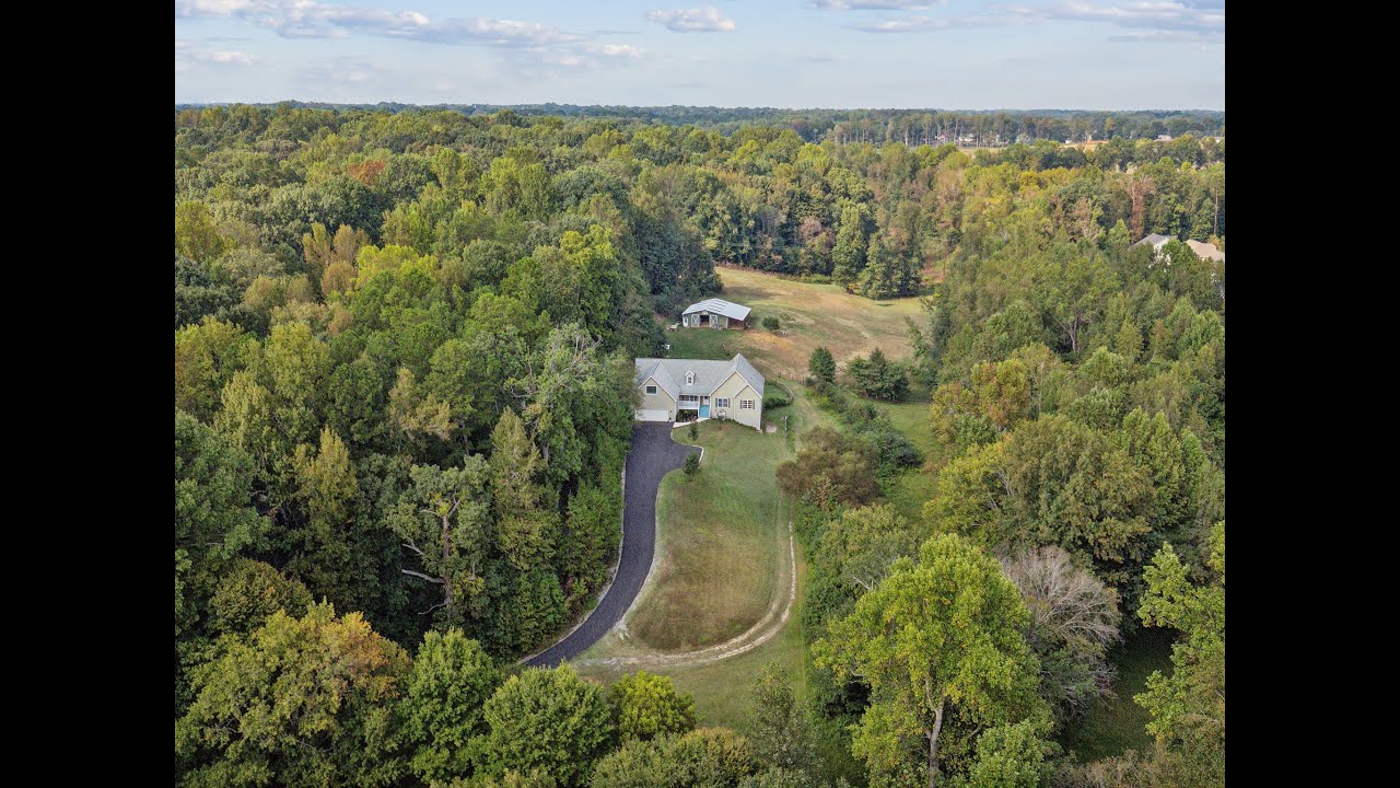 Organic Equestrian Farm in Mooresville | Over 5,000 Sq Ft Home | 7-Stall Barn | For Sale