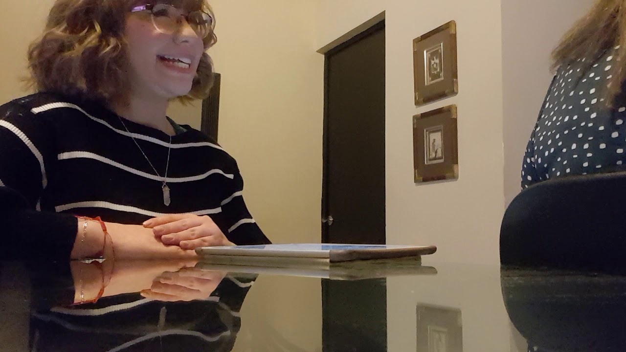Entrevista para el puesto de recepcionista. EDUCATIVO
