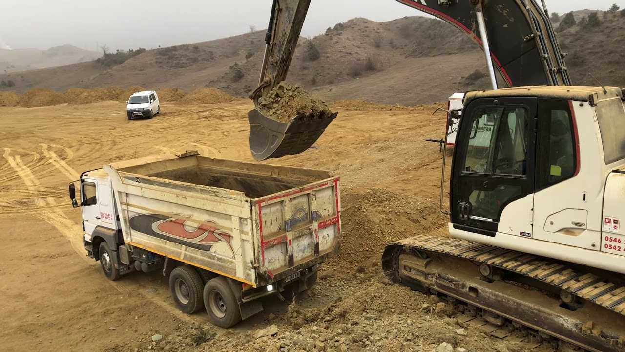 Mercedes 2528 ve Hidromek 220 lc  Hafriyat yükleme