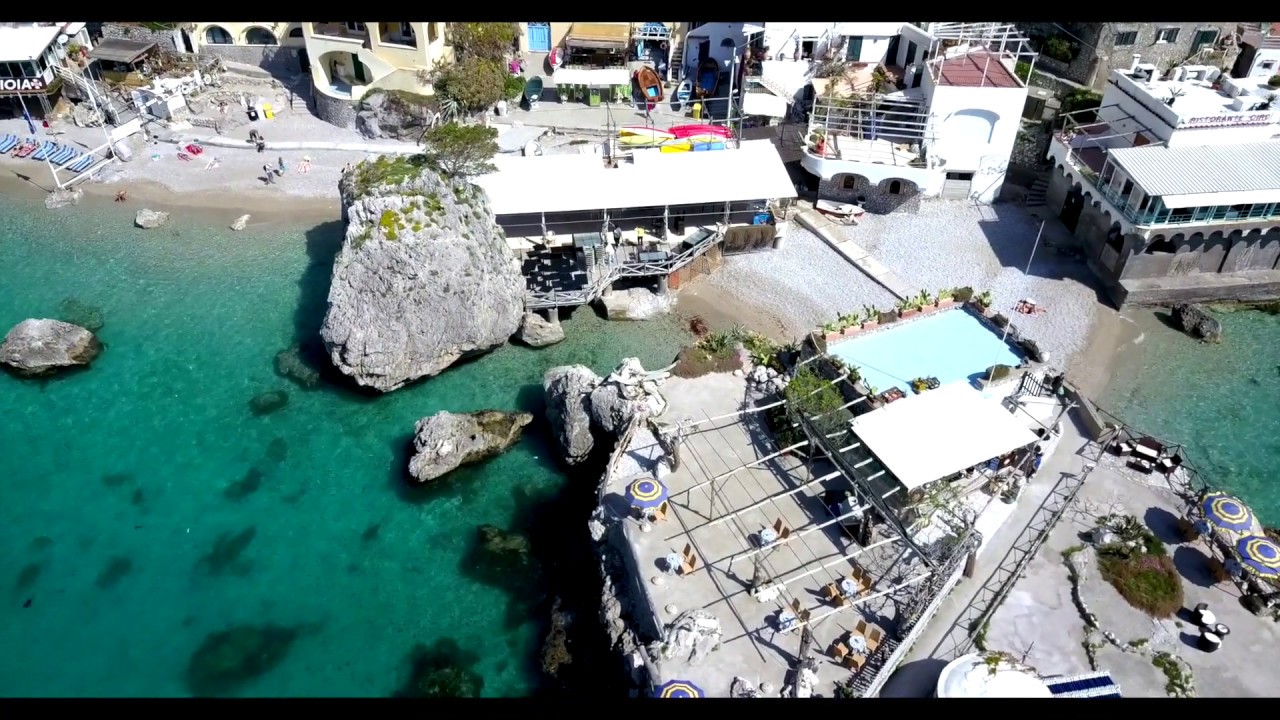 Marina Piccola - Capri - Napoli - Campania - Italia - Mavic Pro 4K - 18.4.2019