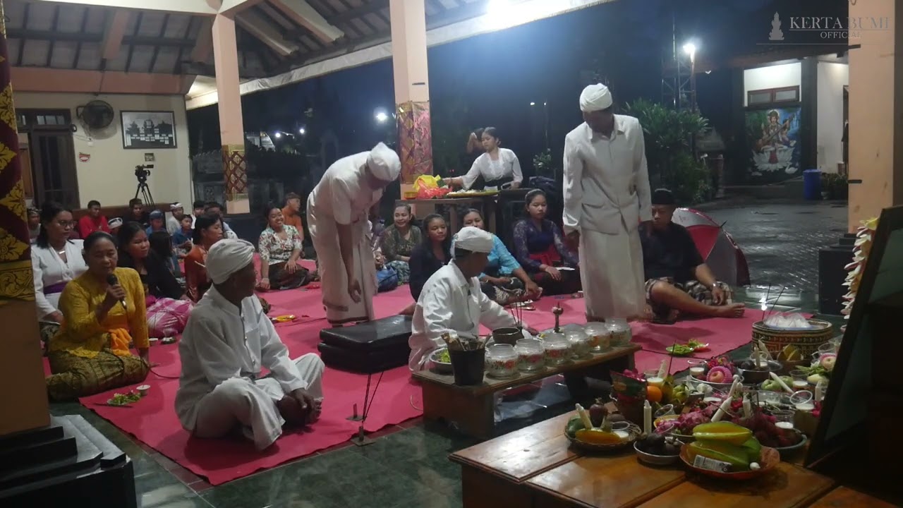 Kidung Umat Hindu Jawa - Pura Kerta Bumi | 9 Januari 2024