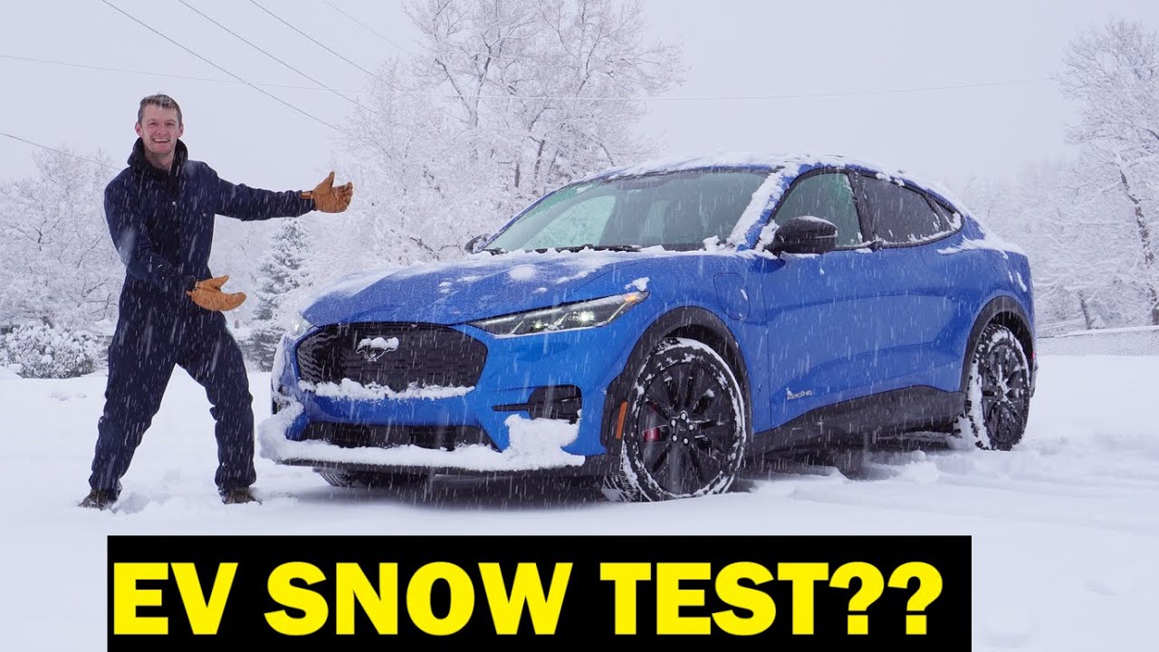 Справится ли Ford Mach E со снегом? Обзор Ford Mach E Premium 2025 года.