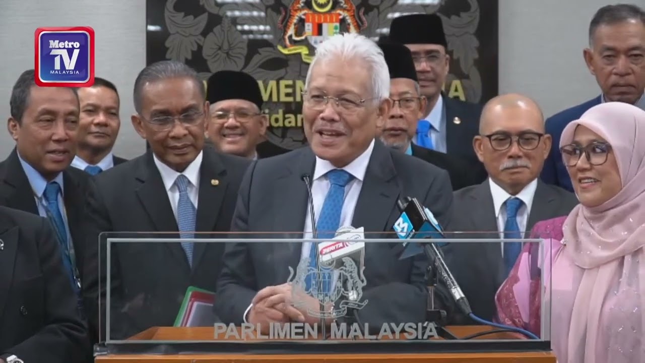 RUU had tempoh jawatan PM: 'Jangan salahkan kami, salahkan penyokong kerajaan tak hadir'