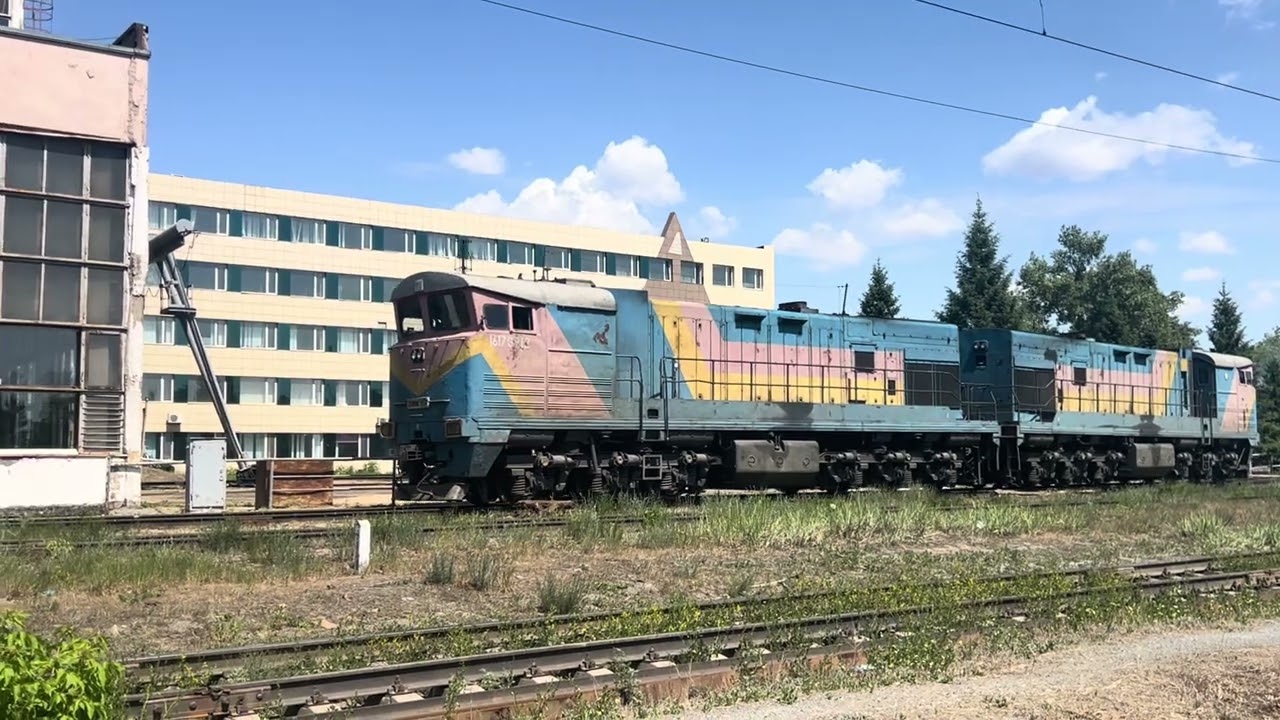 Тепловоз 2ТЭ10МКкн-0139 следует в депо Павлодар. 