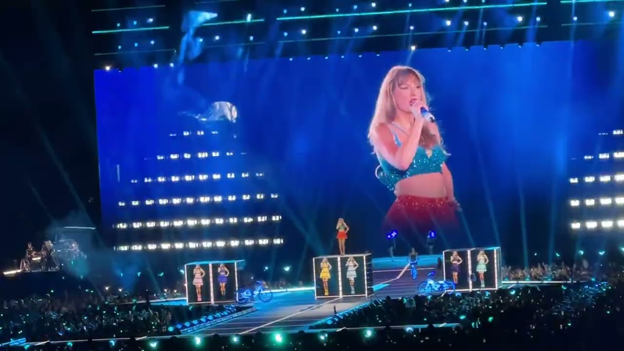 Blank Space from Taylor Swift im Olympia Stadion München