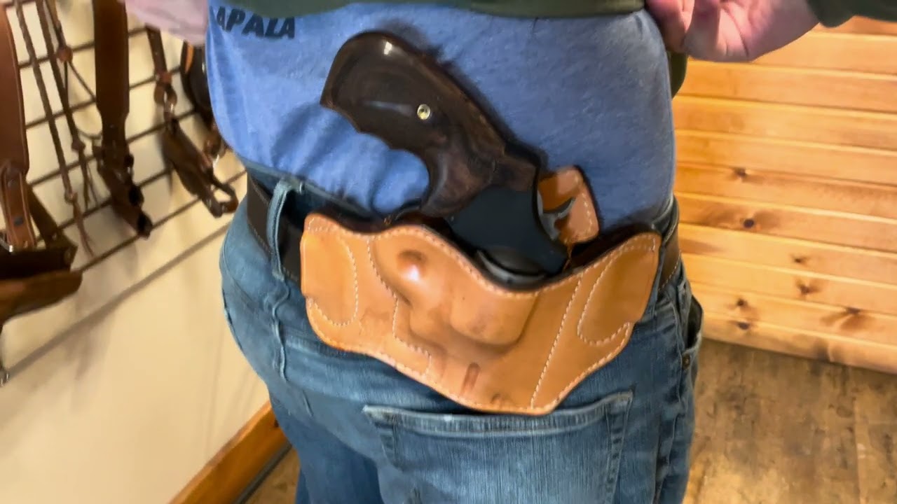 Smith & Wesson 327 with Enhanced Pancake