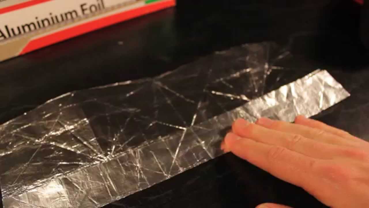 ASMR with Tin Foil - Binaural Ear to Ear