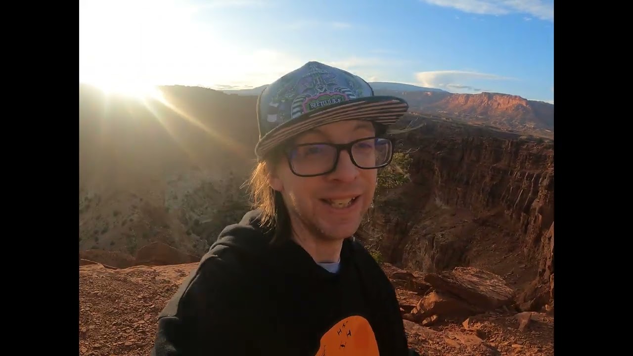 Goosenecks Overlook and Sunset Point Utah Adventure October 2 2023