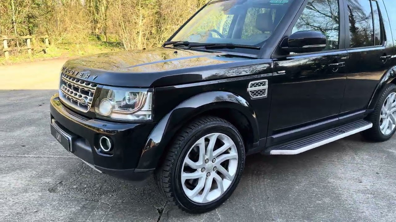 2014 (64) Land Rover Discovery 4 HSE in Santorini Black metallic.