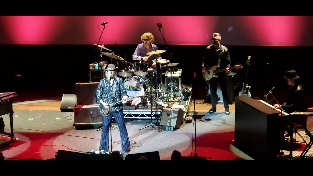 27 aug 2025 The Waterboys in Tivoli - The Pan Within - a true journey under the skin