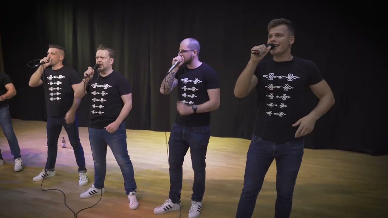 A Vivat Bacchus Énekegyüttes fellépése 2022. október 22-én a II. Show Kórus és Acapella Találkozón