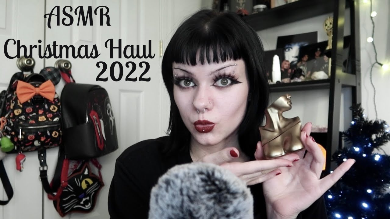 ASMR | What I Got For Christmas 2022 Haul 🎁🤍 whispering, tapping, scratching, etc