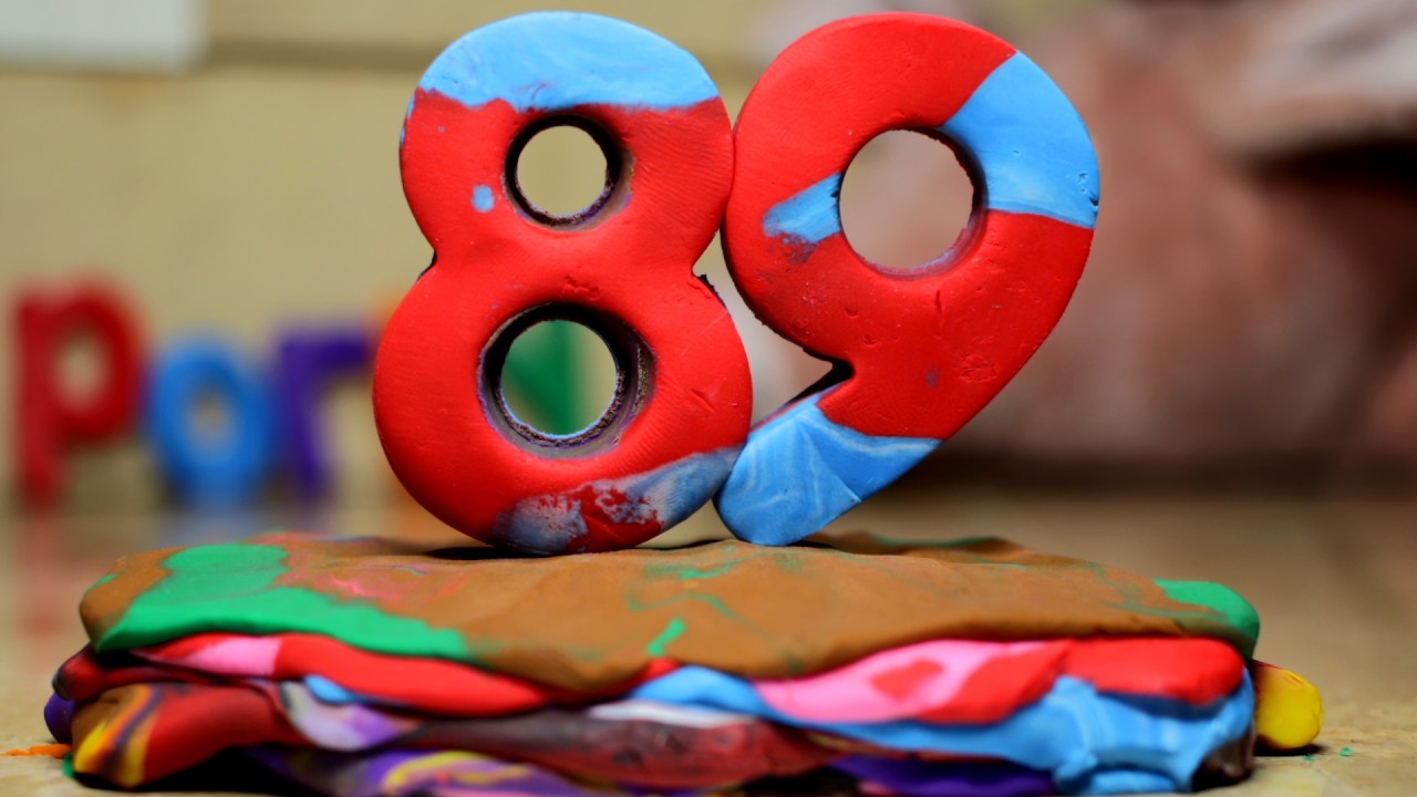 Numbers 1-100 in Clay (Stop Motion)