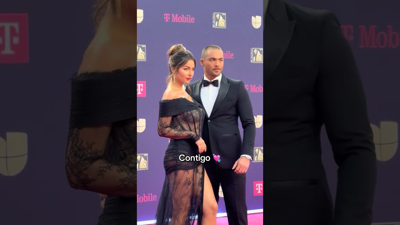 #ClaudiaMartin y #CarlosSaid: LA PAREJA M&Aacute;S BELLA DEL A&Ntilde;O! Brillando en #PremioLoNuestro ❤️✨