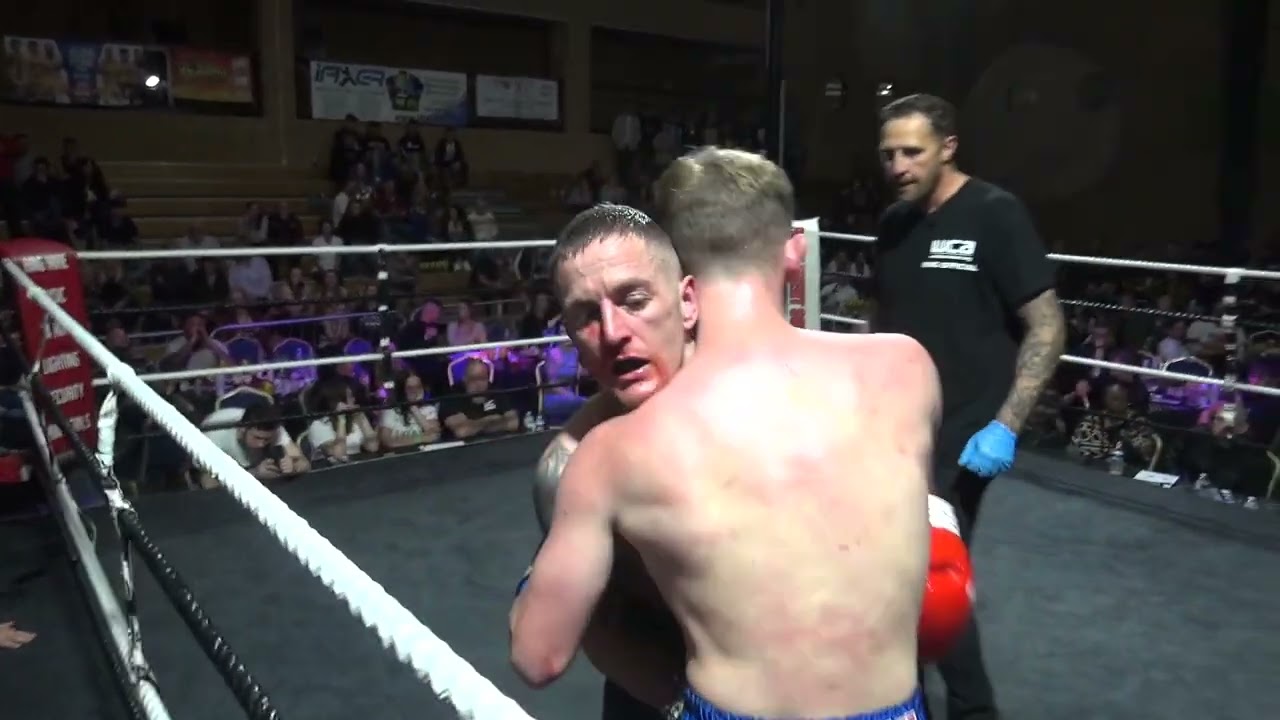 Clash of the Titans 2 Bout 18 Scott Groeger Vs Alfie Connolly 63kg