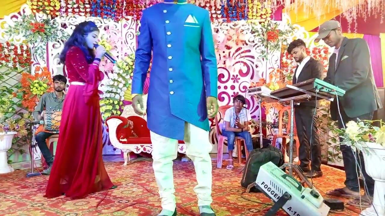 कजरा मोहब्बत वाला अंखियों में  Hindi geet singer Varsha Verma new star night show contact 6200624948