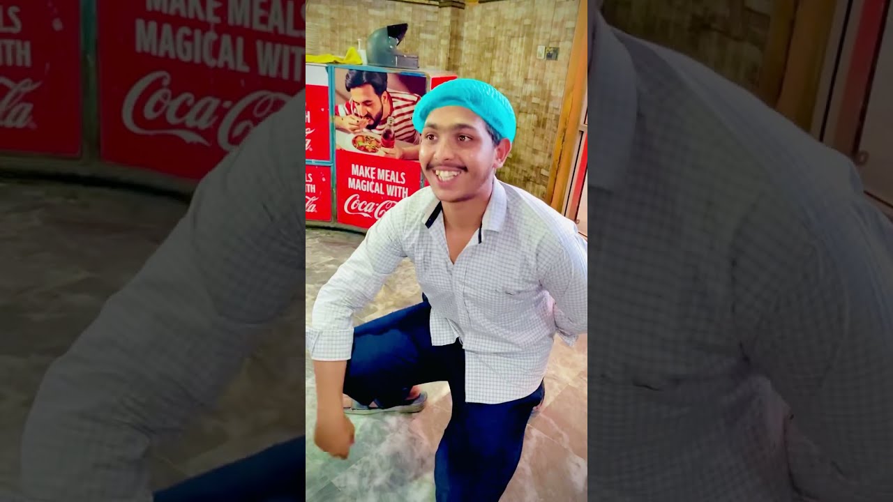 Waiter 👨‍🍳 Ko Bevakoof Banaya 😱 || Wait For Tiwist 😂