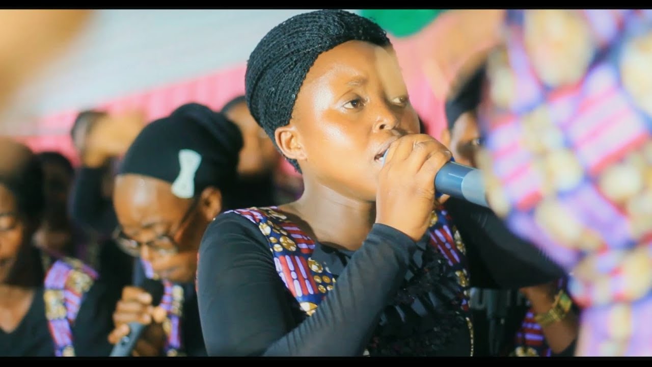 AMAHORO   CHOIR IMURIKA ALBUM YAYO YA I (IGICE CYA 4) DUSHYIGIKIRE UMURIMO W'IMANA