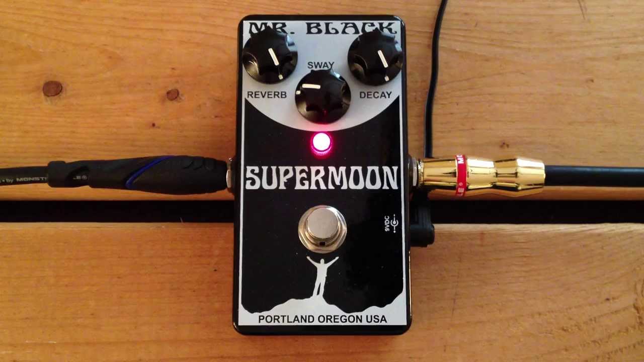 5 Minutes with the Mr. Black Supermoon - Pedal Demo
