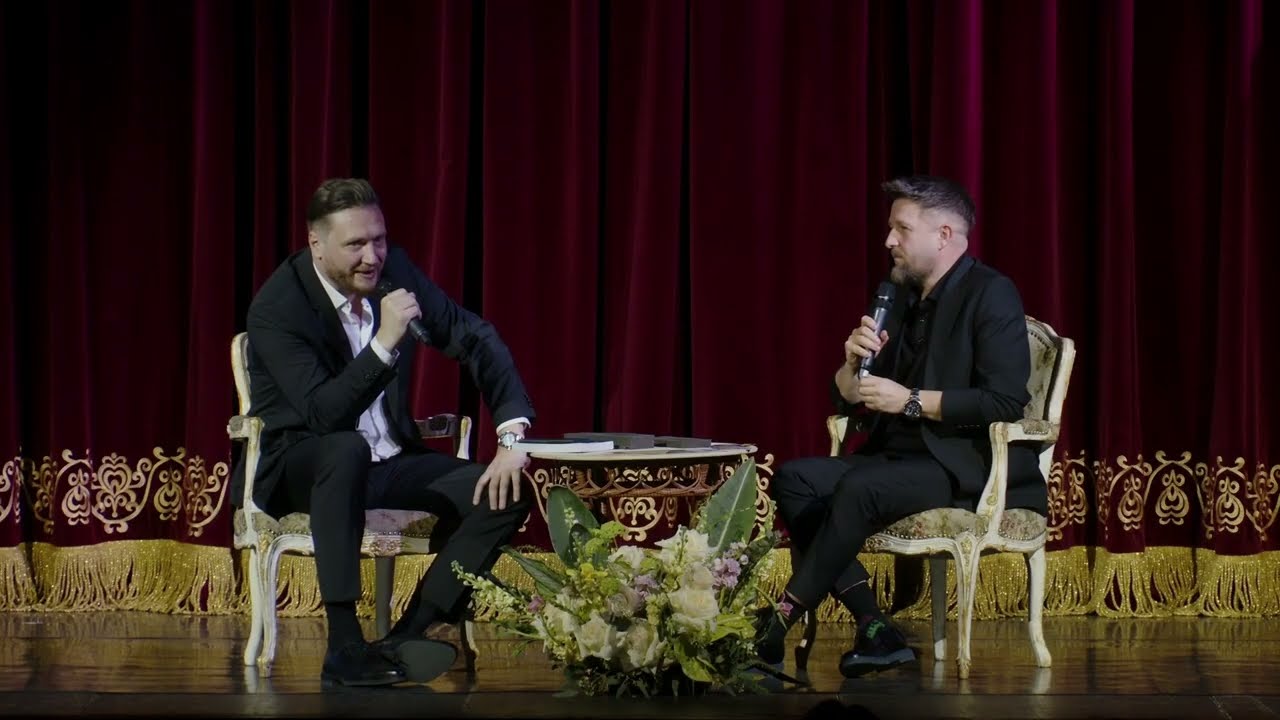 Florin Amariei cu Razvan Vasile la ParentX Brasov Opera (moment integral)