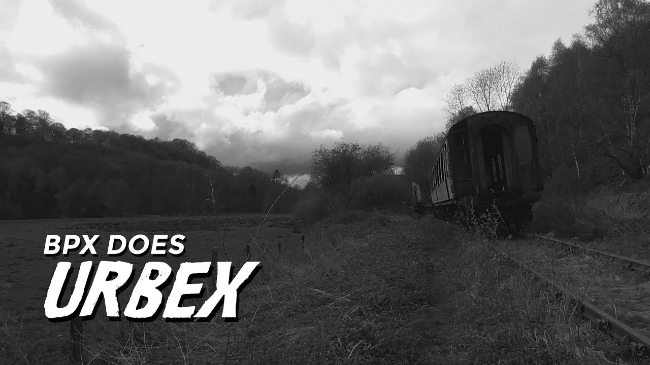 Exploring Abandoned Train Carriages in East Staffordshire (URBEX 0101)