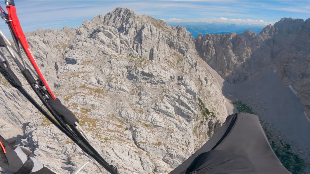 Adventure flight to the Totenkirchl in the Wilder Kaiser