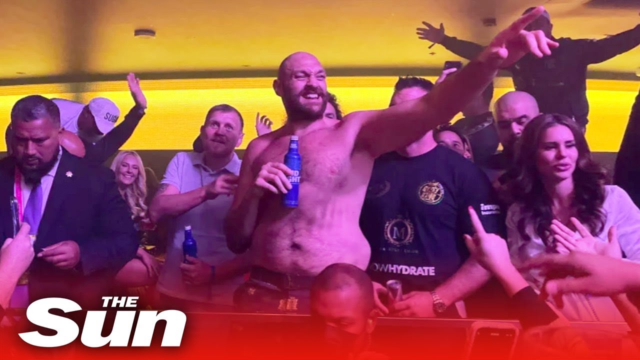 Tyson Fury celebrates ‘greatest ever’ fight in Las Vegas