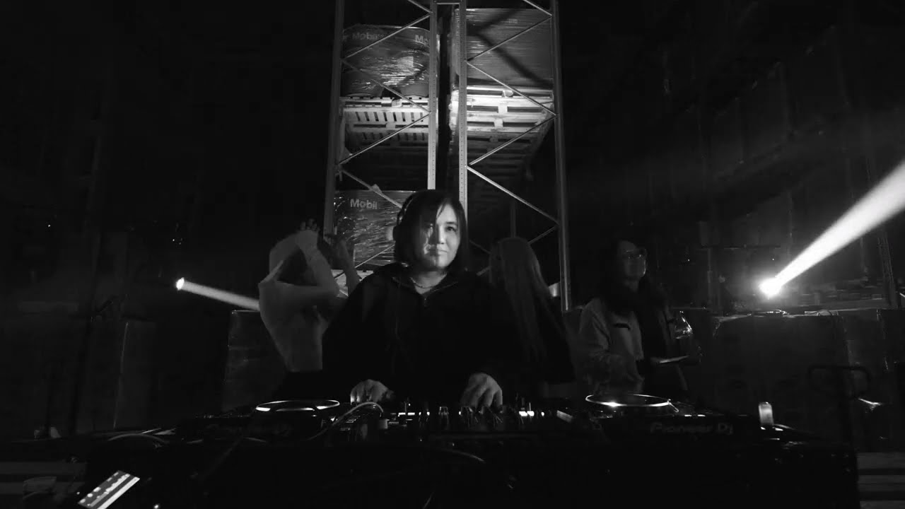 WAREHOUSE | Malika | Ailan Collective 15/11/25