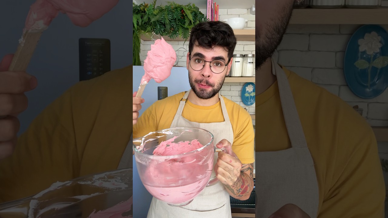 COMO FAZER CHANTININHO | COBERTURA PERFEITA PARA DECORAR BOLOS #shorts