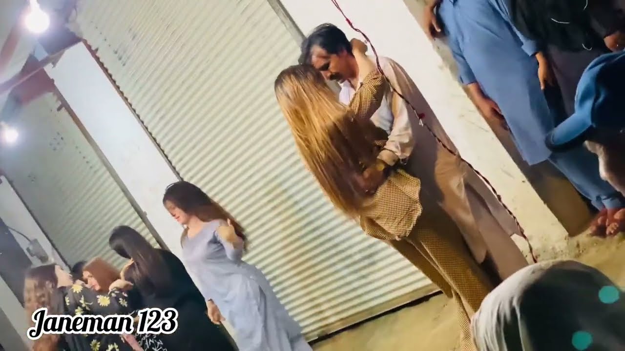 Miss Dollar New Dance performance 2024 / Dollar Dance Swabi /  Dollar Dance / Janeman 123