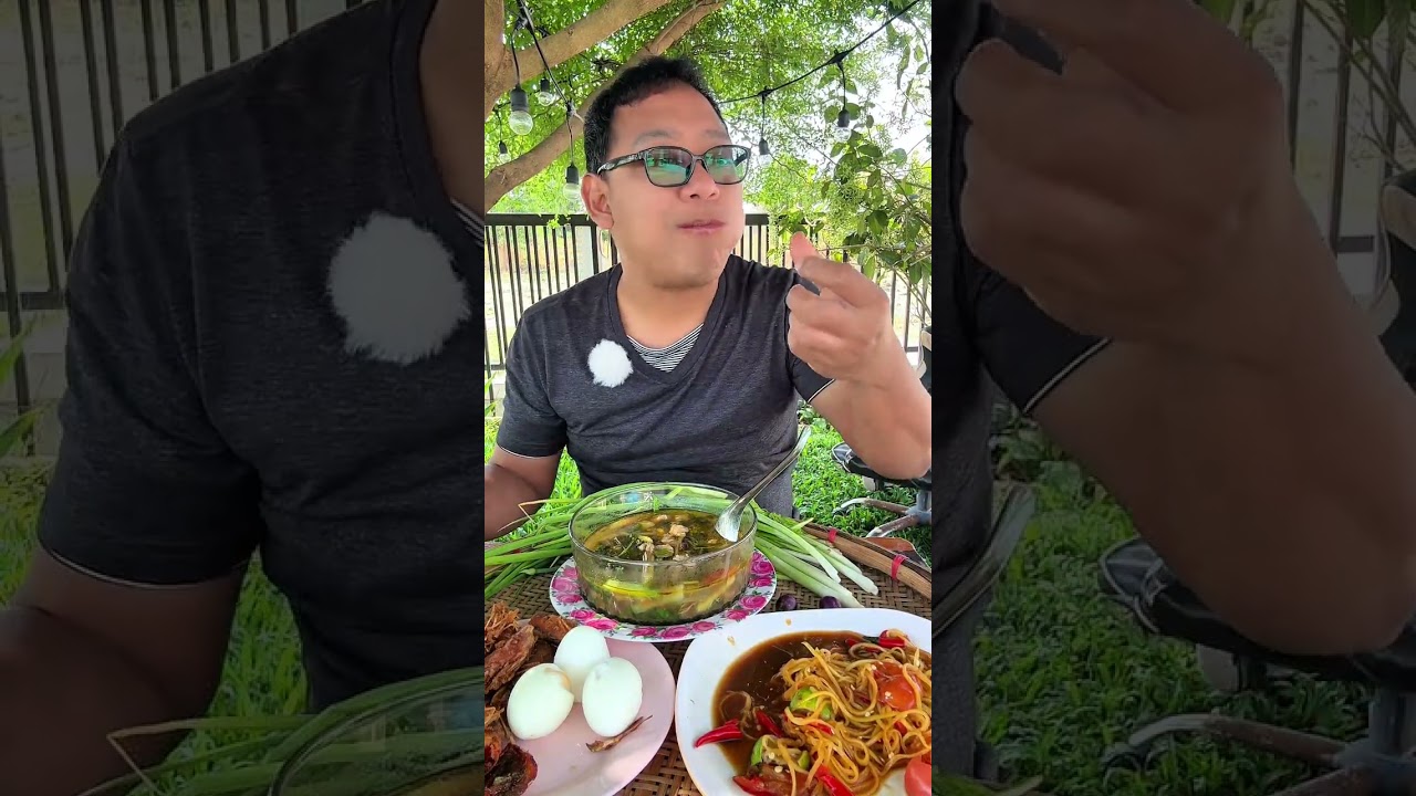 ต้มไก่ ตำบัnหุ่ง ไข่ต้มทอดปลาหวาน อาหารอีสานบ้านเฮาแซ่บสุด |หนุ่ยเบียร์family