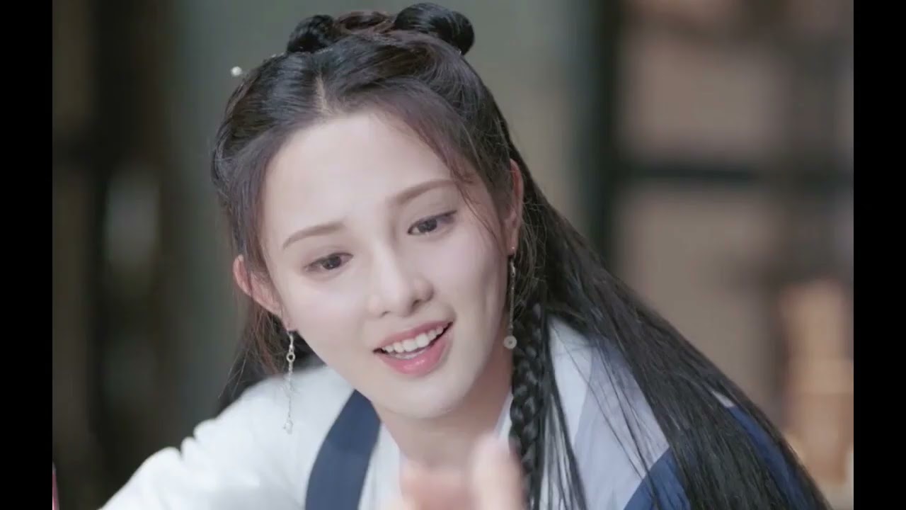 中国美人女優　ポン・シャオラン　彭小苒
