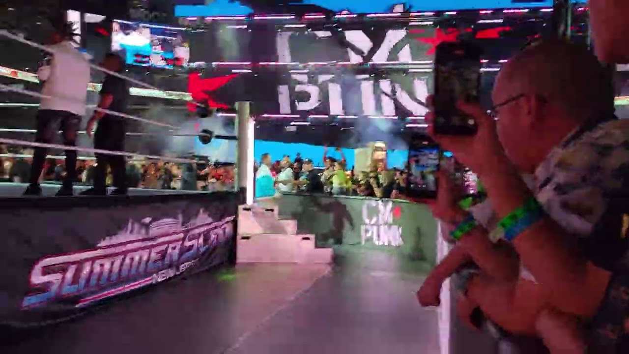 CM Punk Wwe Summerslam Entrance #wwe #wrestling #wwesummerslam #cmpunk 