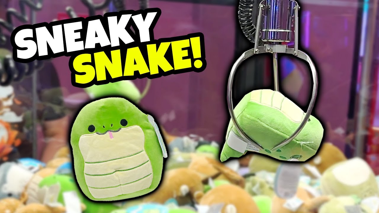Catching a Ssssnake Ssssquishmallow in a Claw Machine! 🐍
