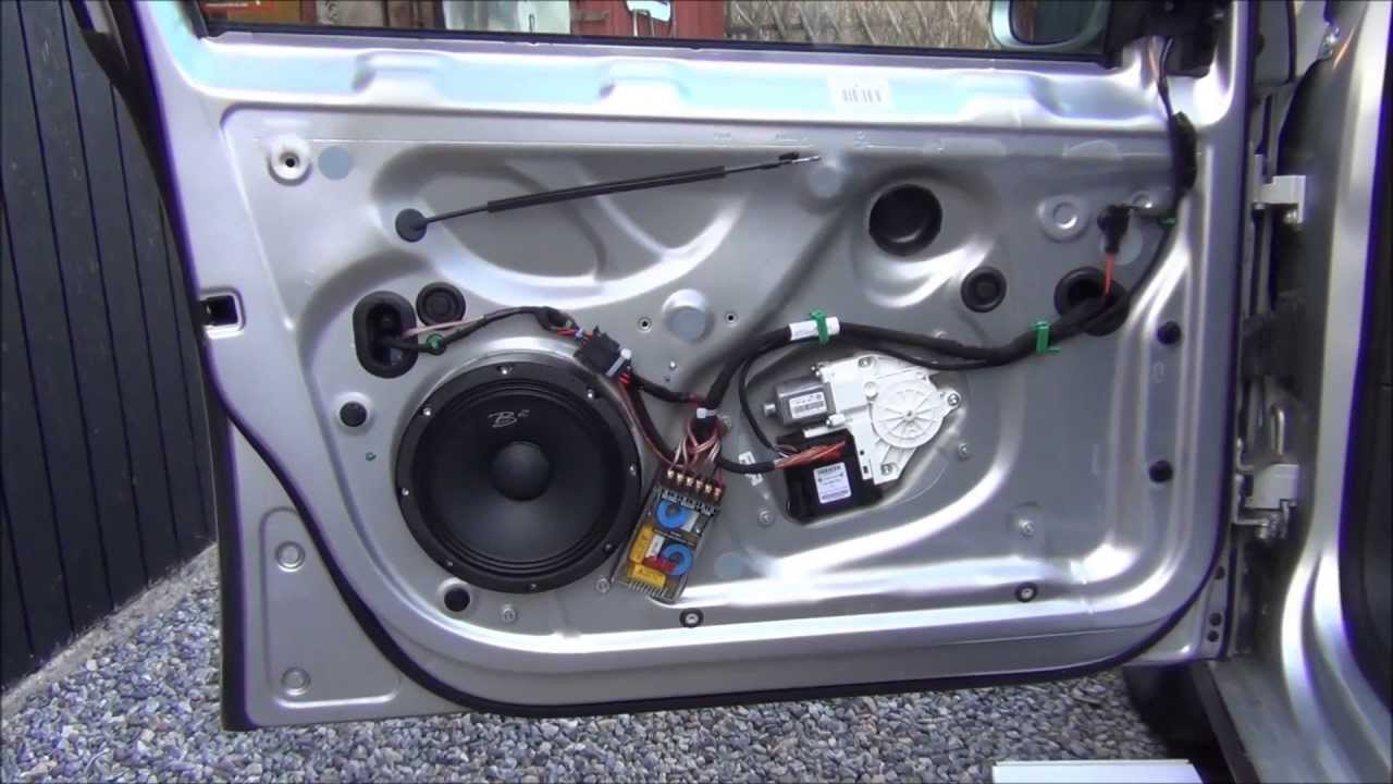 Front door speaker change Golf MK5 8
