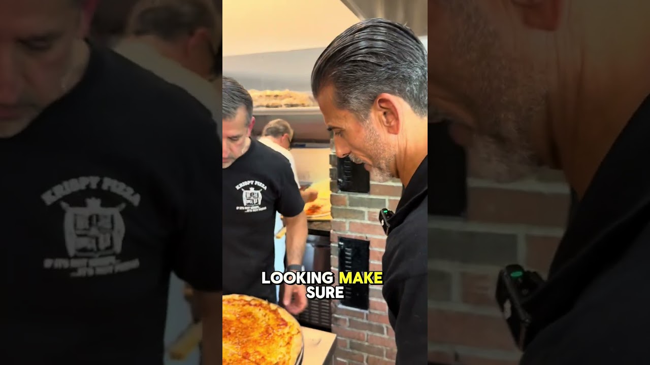The difference between cooking a pizza straight to the stone vs on a screen! 🍕❤️