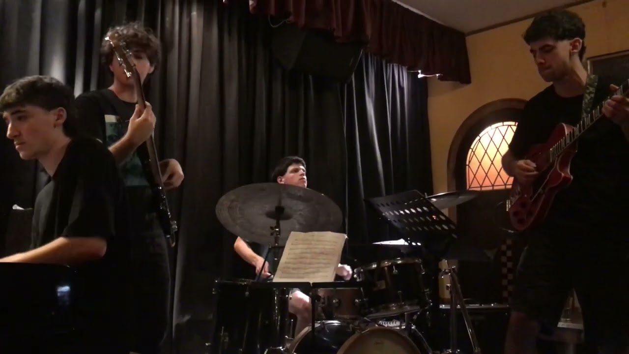Ciro Gamallo, Tomás Rivero, Popi Paszkowski, Tomy Ferrario 