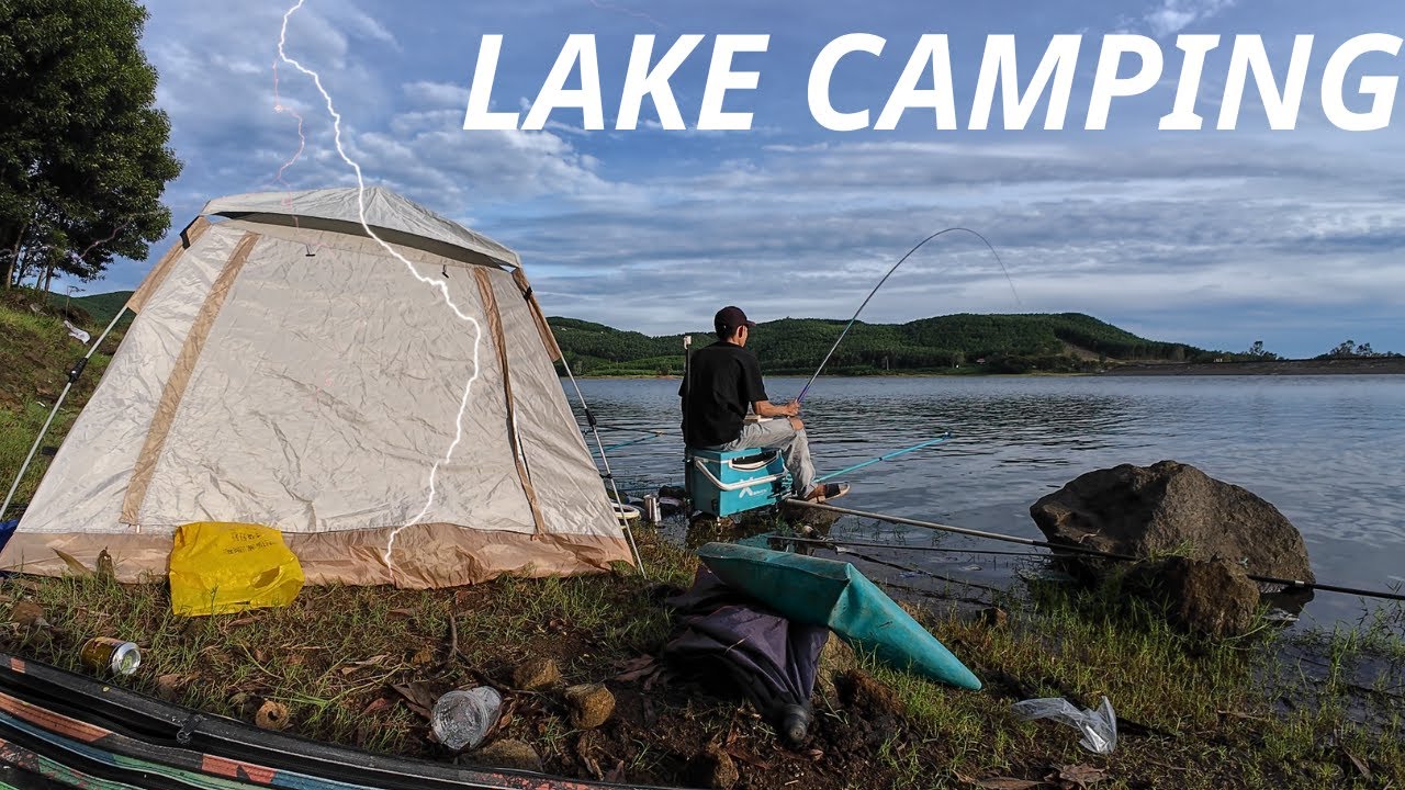 Rainy Night Fishing & Campfire Cooking by the Lake | No Talking (#NoTalkingCamping #RainCamping)
