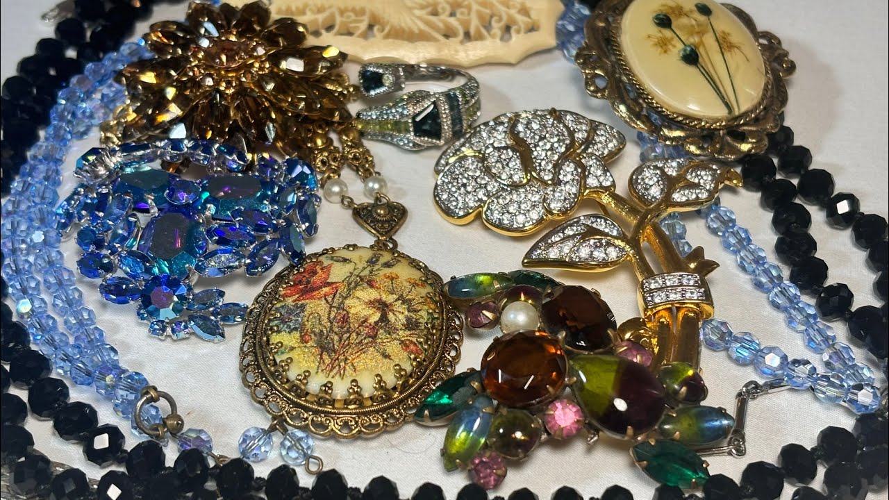 HUGE Goodwill Mystery Jewelry Unboxing PT 3 - SHERMAN & Rare Costume