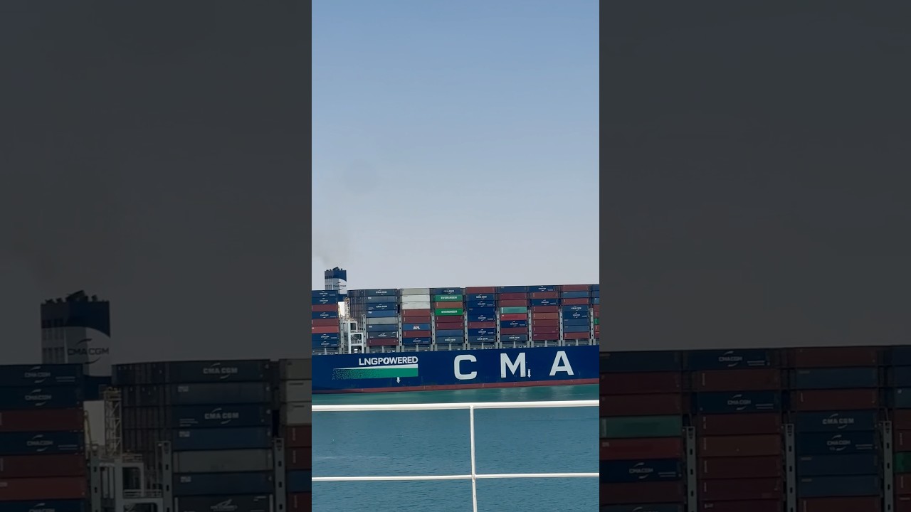 LNG powered Container Ship 🚢 crossing Suez Canal #shorts