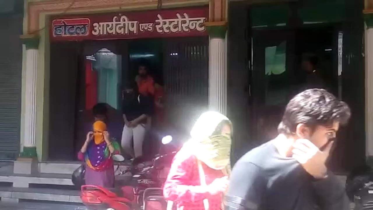 Police raid in hotel arya deep and restorent ghaziabad