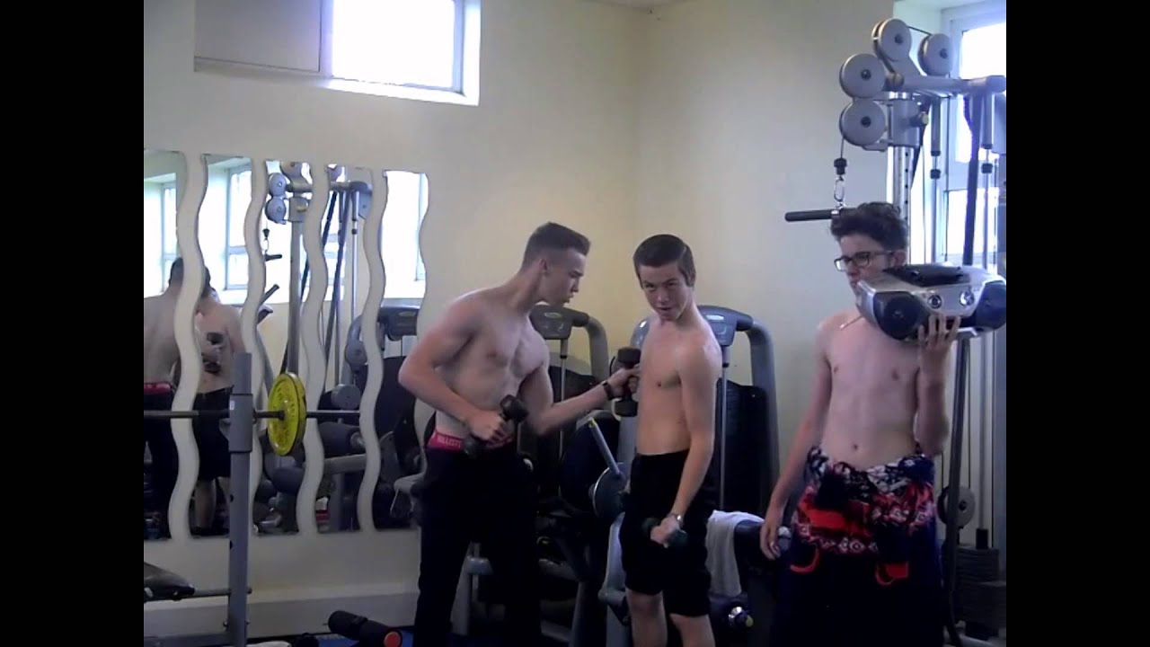 Keep on moving - Emerson Park School by Middle Class White Boys