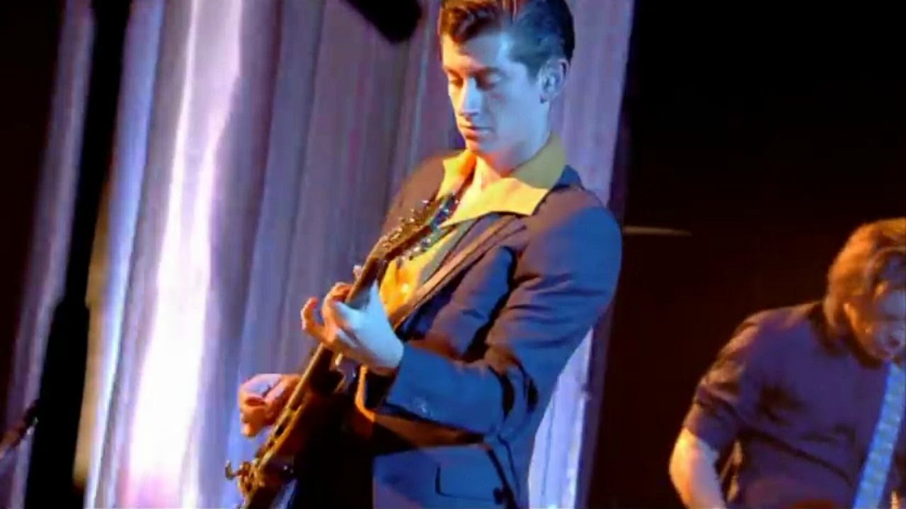 Arctic Monkeys - R U Mine? (Live)