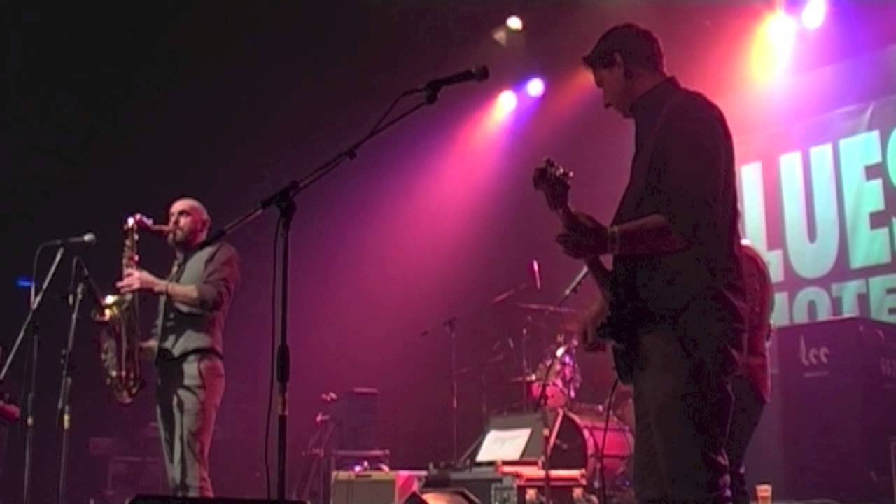 BluesLee_LoveEngineer_Schoten20013