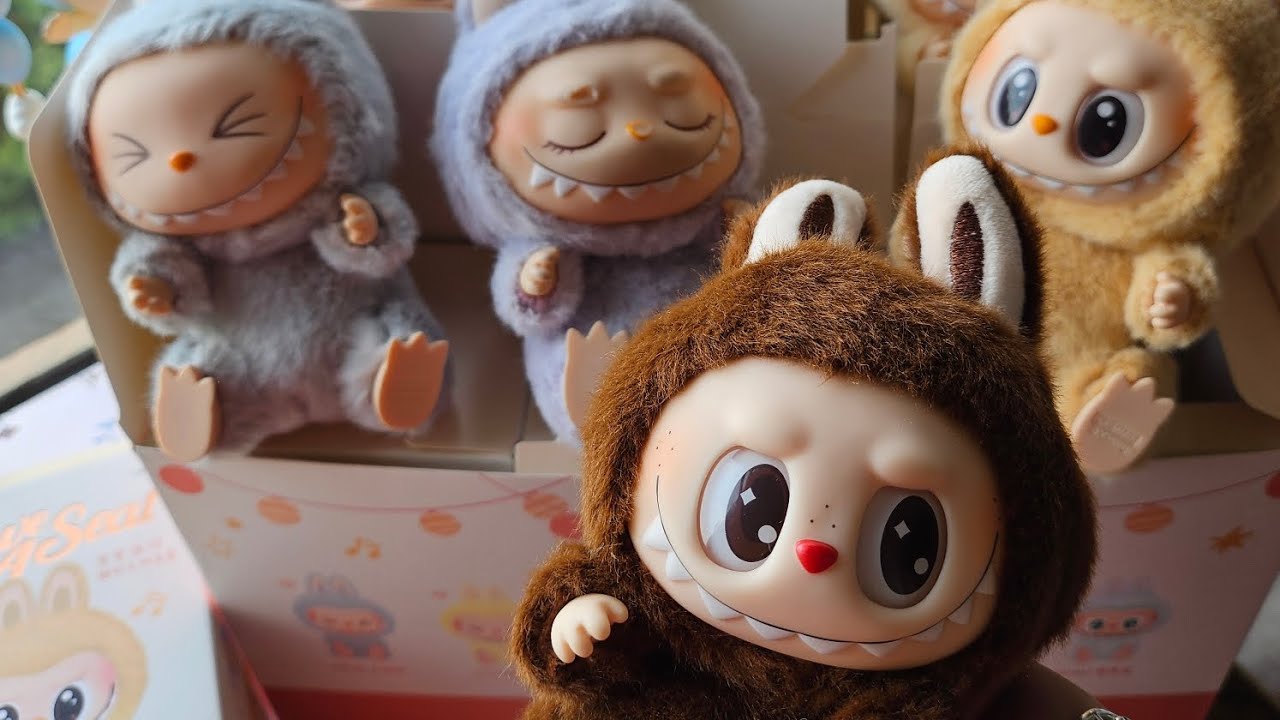 OMG!! 🤯 I GOT THE SECRET LABUBU FROM THE HAVE A SEAT COLLECTION!! 🤩😍🤎 ASMR EDITION 🤫🤫